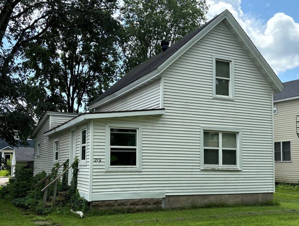 219 Niagara