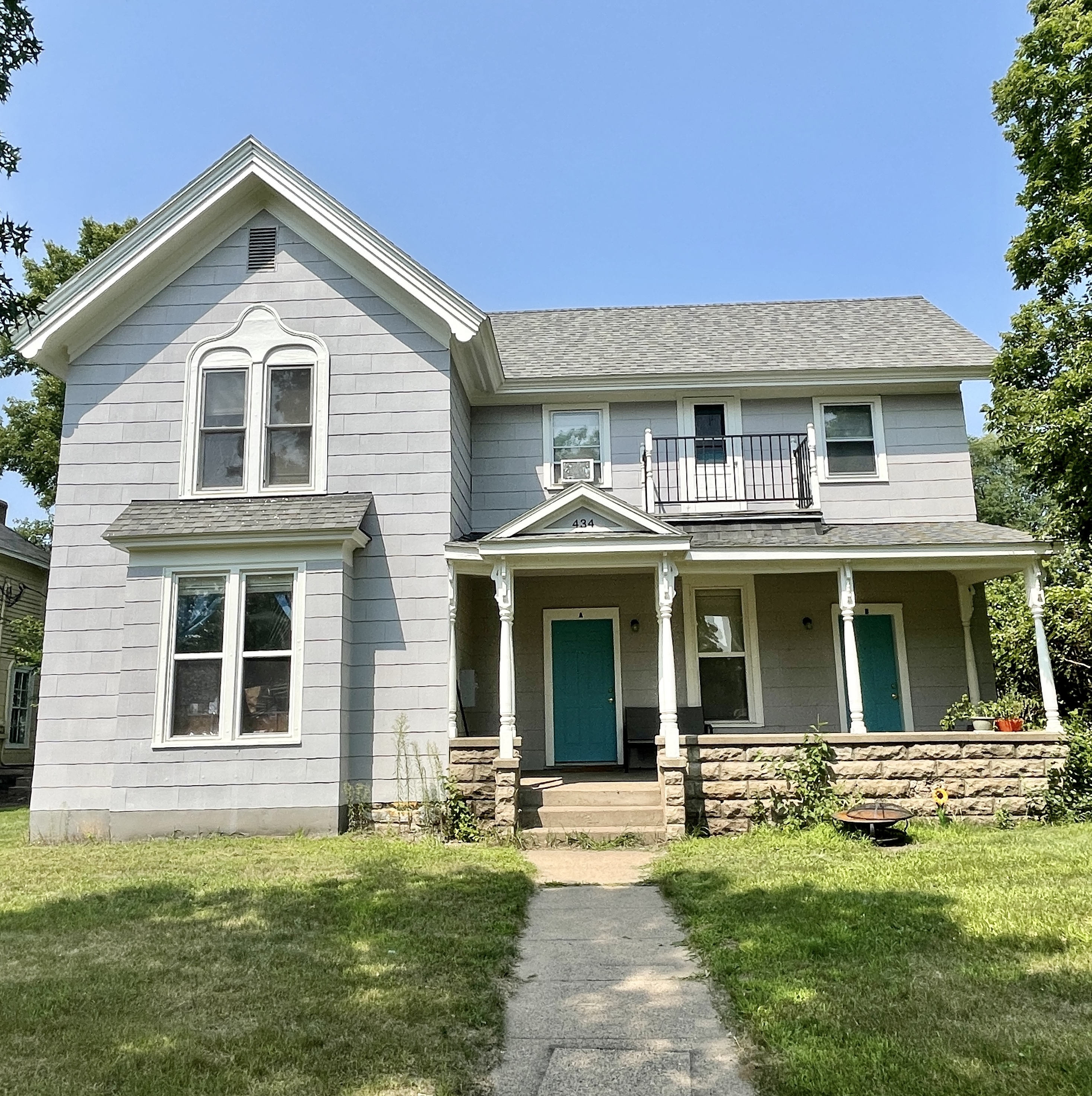 434 Hudson St. #B